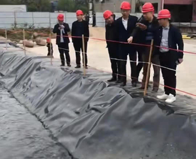 施工現(xiàn)場 施工現(xiàn)場