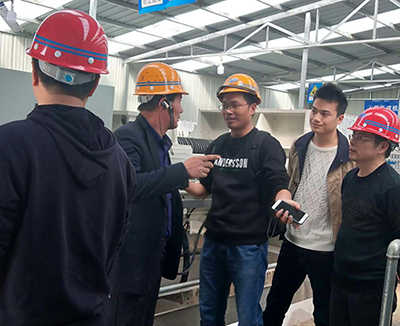 施工現(xiàn)場(chǎng) 施工現(xiàn)場(chǎng)